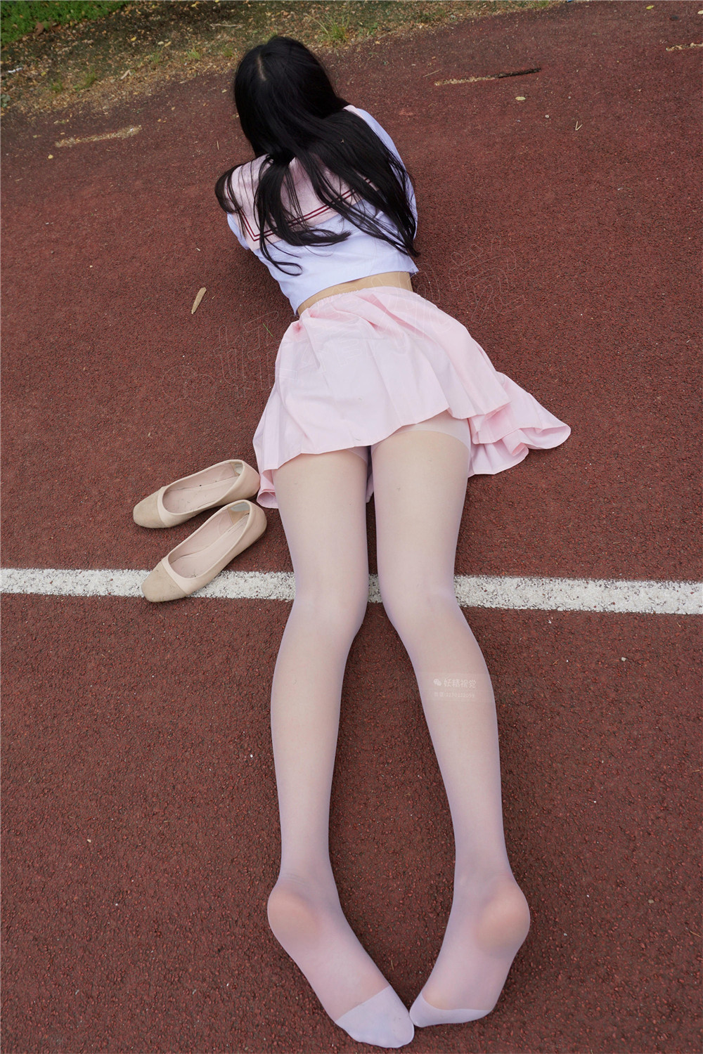 【在线看】[妖精视觉] NO.060 甜甜 运动场的白丝袜 [60P] - XZWang-写真网-XZWang-写真网