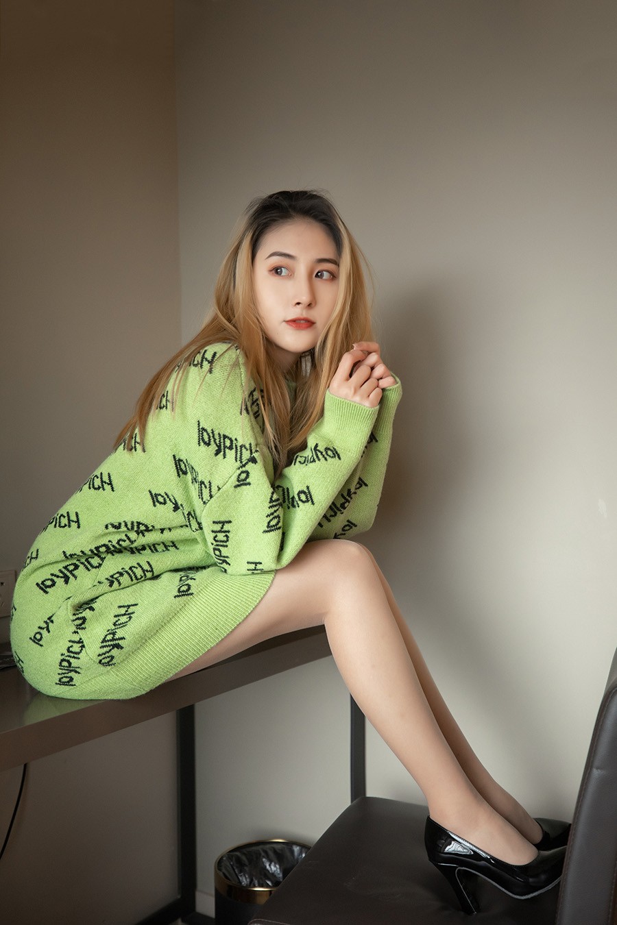 【在线看】梦丝女神 NO.075 小允儿 喜欢绿绿的衣服 [67P] - XZWang-写真网-XZWang-写真网