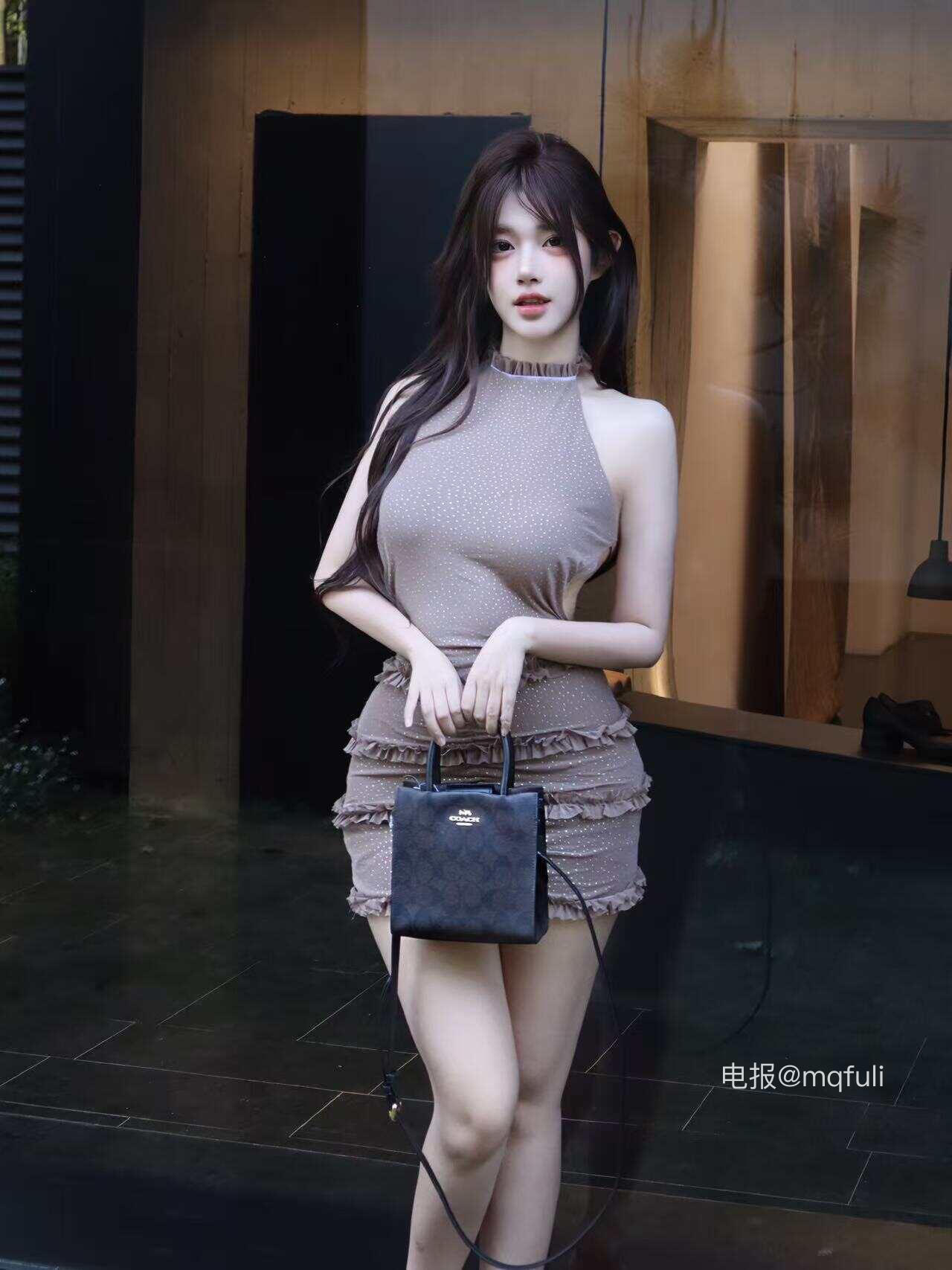 【在线看】抖音 肉肉 岛遇 NO.002期 【30P】 1 【在线看】抖音 肉肉 岛遇 NO.002期 【30P】 1