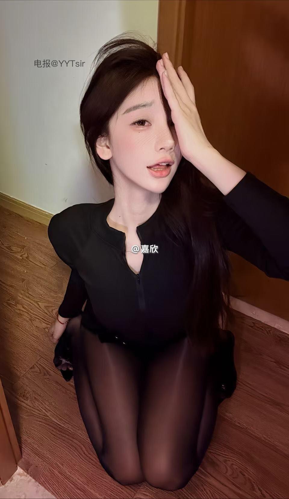 【在线看】抖音 嘉欣 微密圈 NO.011 【17P4V】 1 【在线看】抖音 嘉欣 微密圈 NO.011 【17P4V】 1