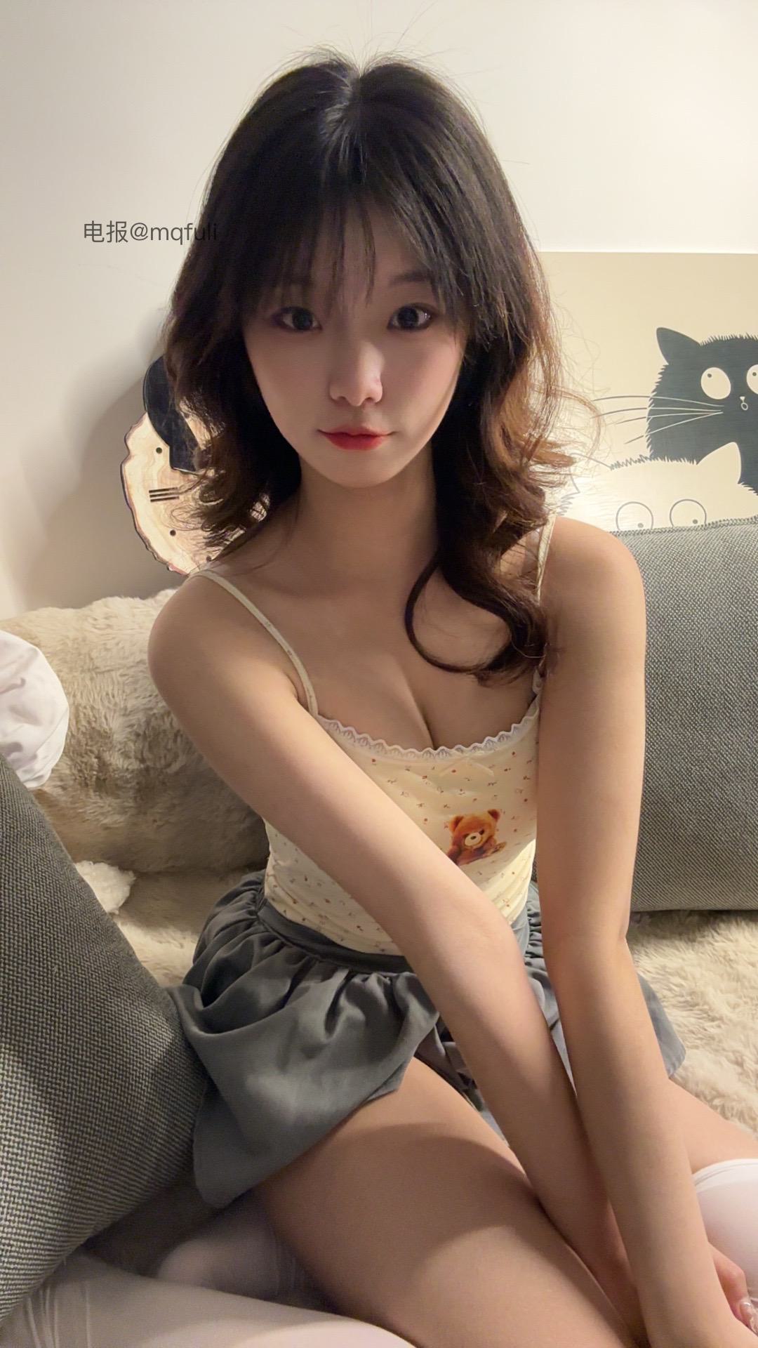 【在线看】抖音 yannis 铁粉空间 NO.001期 【13P11V】 1 【在线看】抖音 yannis 铁粉空间 NO.001期 【13P11V】 1