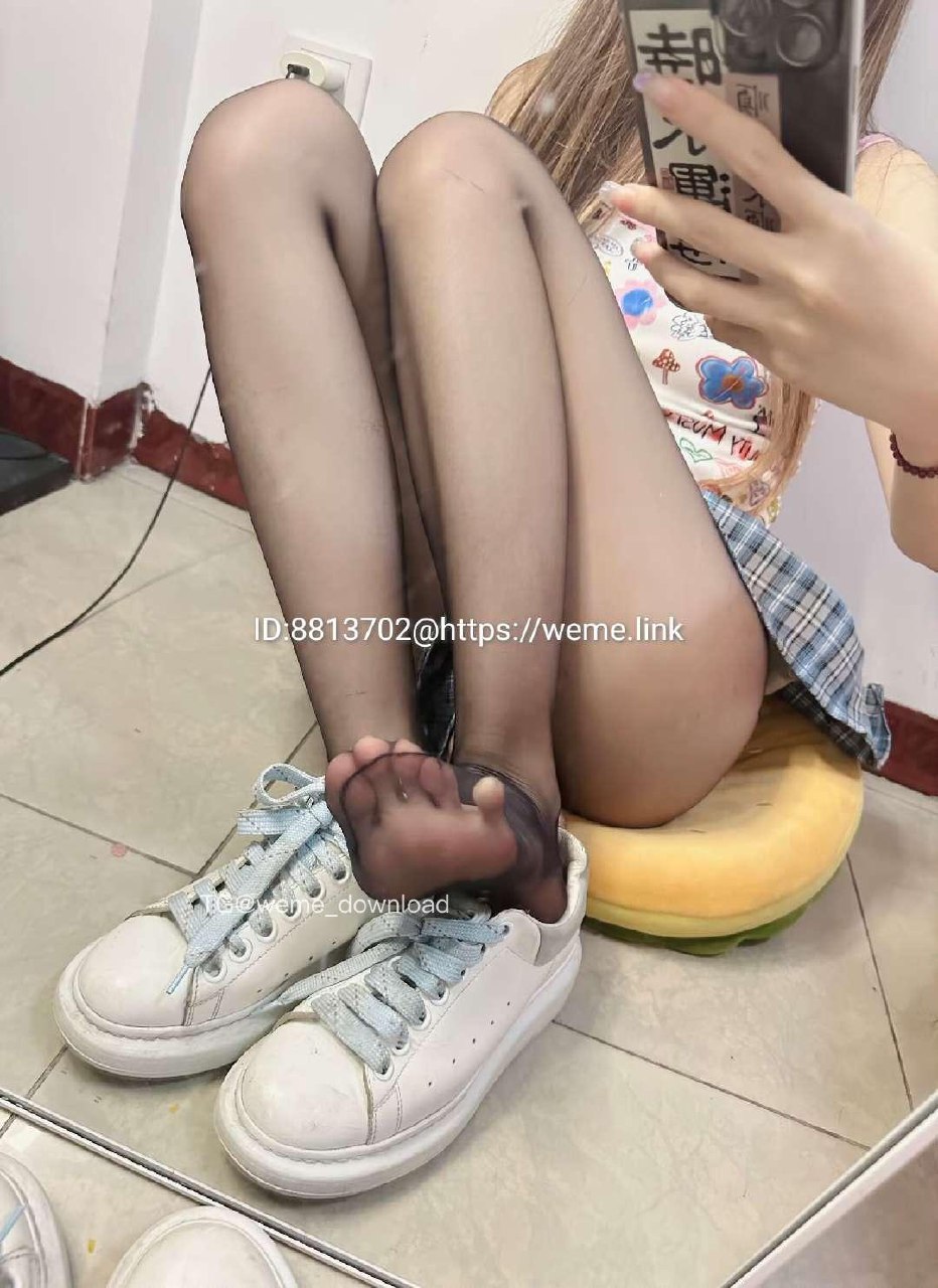 【在线看】抖音 嘉嘉今天有点烦 微密圈 NO.008期 【25P】 1 【在线看】抖音 嘉嘉今天有点烦 微密圈 NO.008期 【25P】 1