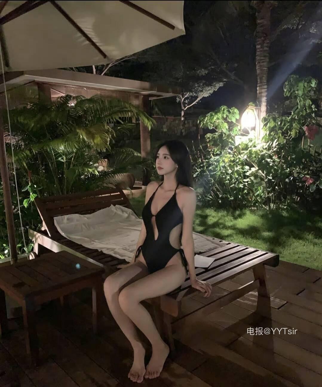 【在线看】抖音 小鲨余 岛遇 NO.002期 【28P】 1 【在线看】抖音 小鲨余 岛遇 NO.002期 【28P】 1