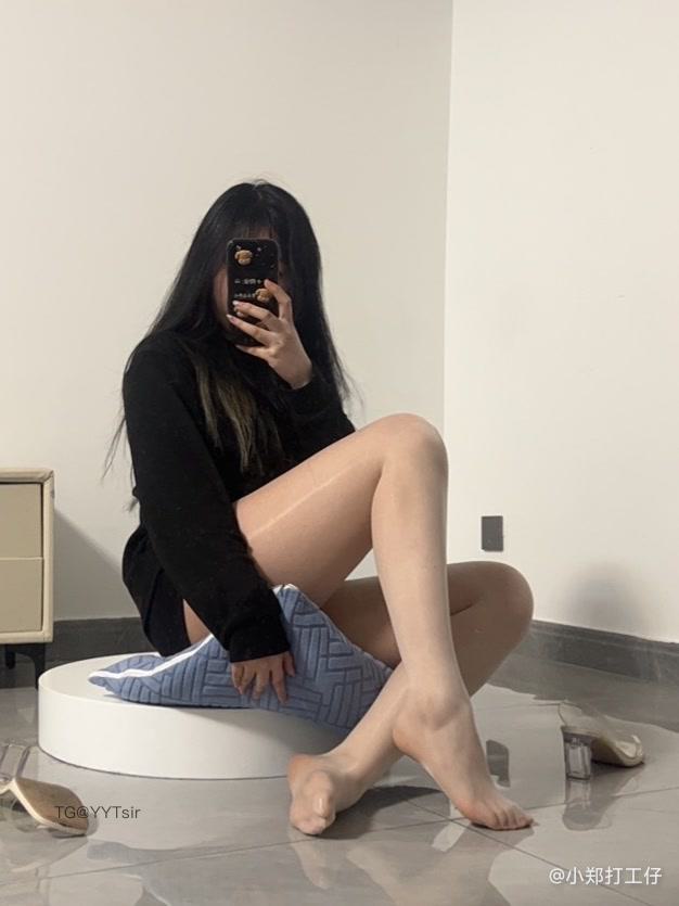 【在线看】抖音 小郑打工仔 微密圈 001期 【51P】 1 【在线看】抖音 小郑打工仔 微密圈 001期 【51P】 1