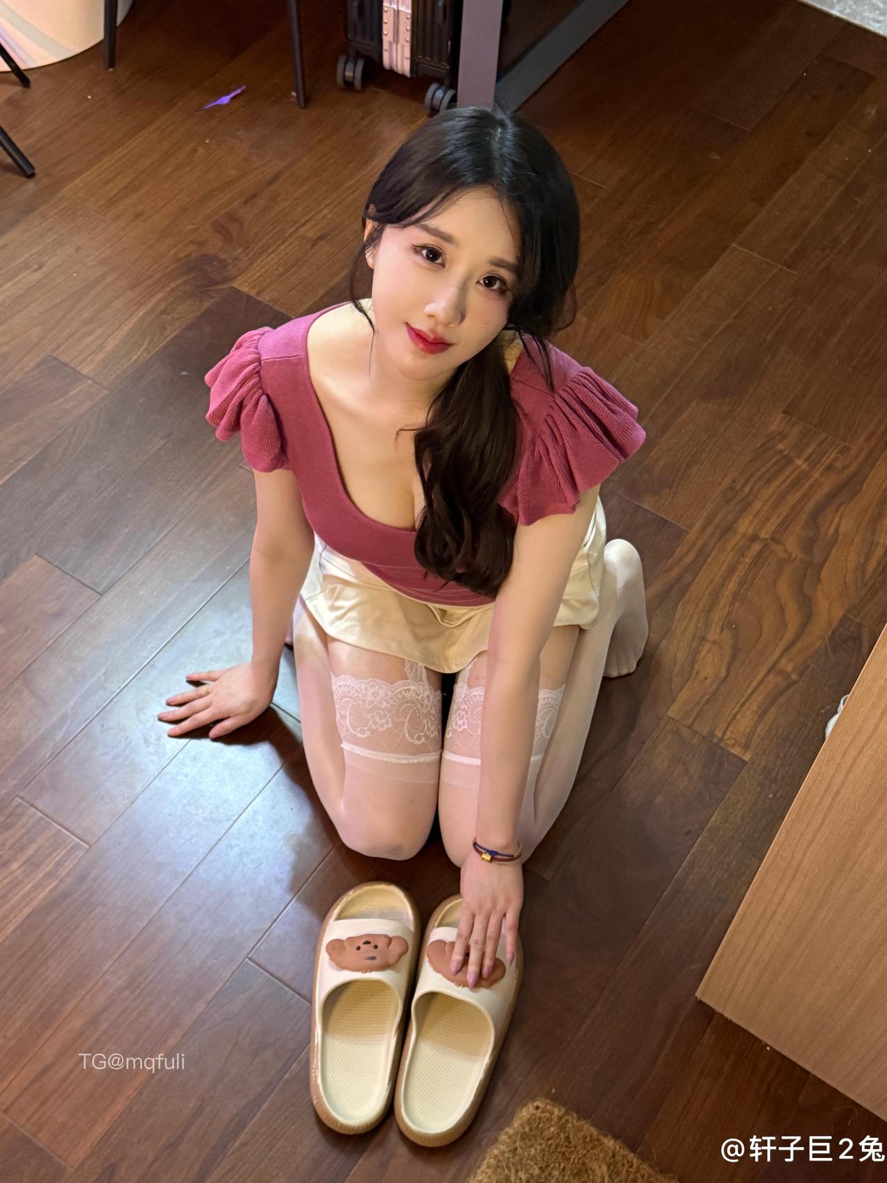 【在线看】抖音 轩子巨二兔 微密圈 NO.039期 【19P】 1 【在线看】抖音 轩子巨二兔 微密圈 NO.039期 【19P】 1