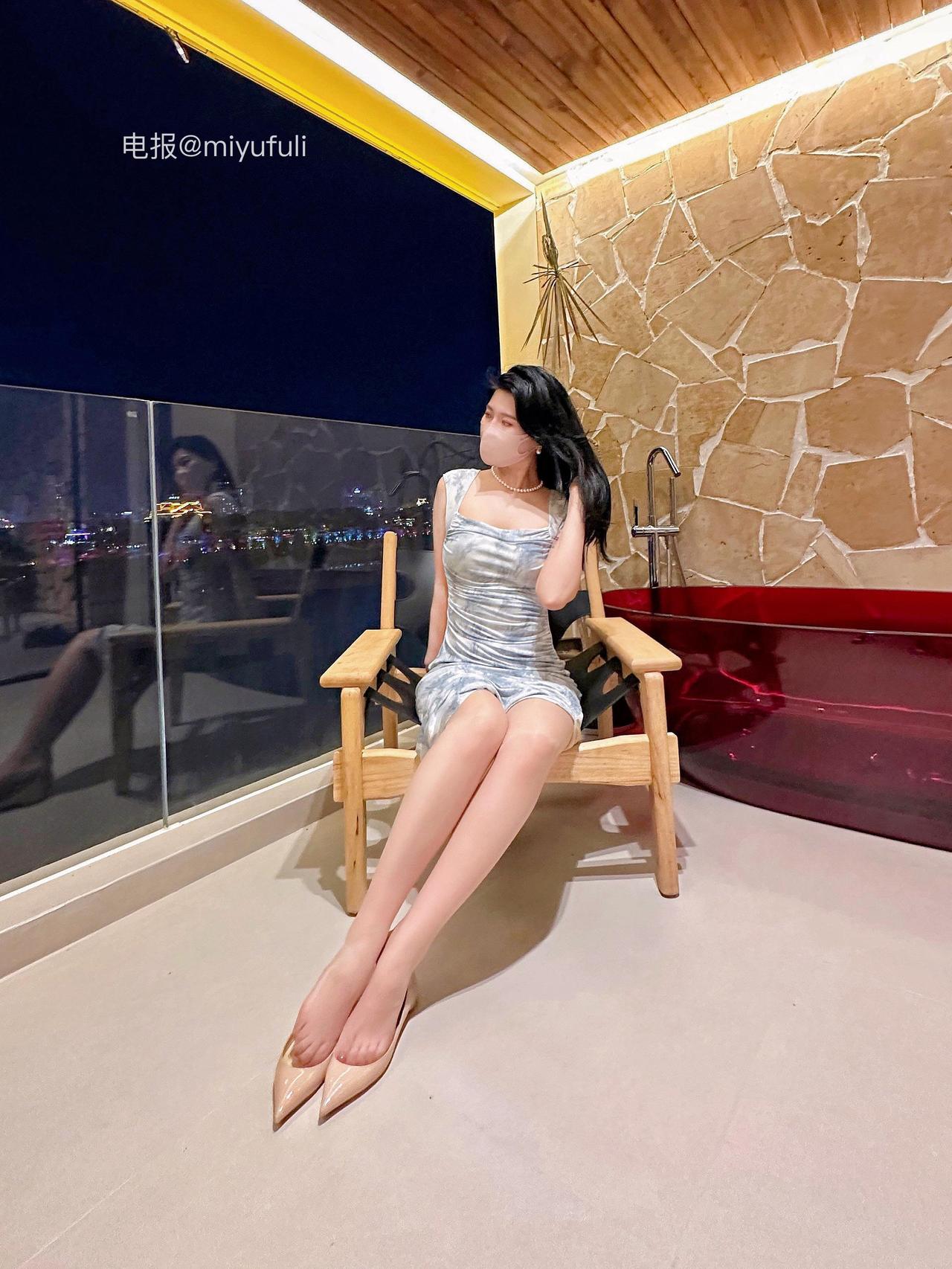 【在线看】抖音 余少奶奶 秘语空间 NO.003期 【48P3V】 1 【在线看】抖音 余少奶奶 秘语空间 NO.003期 【48P3V】 1