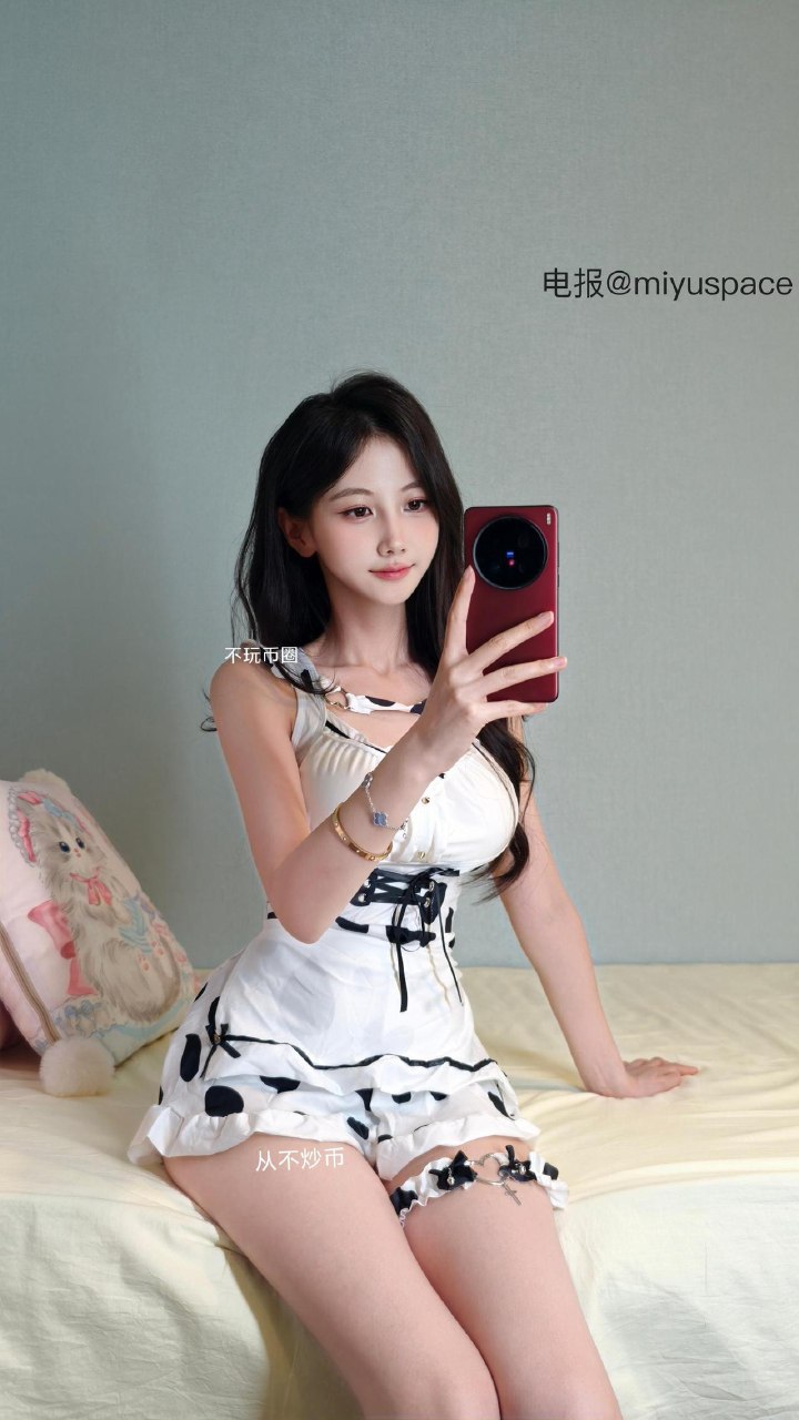 【在线看】抖音 刘二萌 岛遇 NO.016期 【23P】 1 【在线看】抖音 刘二萌 岛遇 NO.016期 【23P】 1