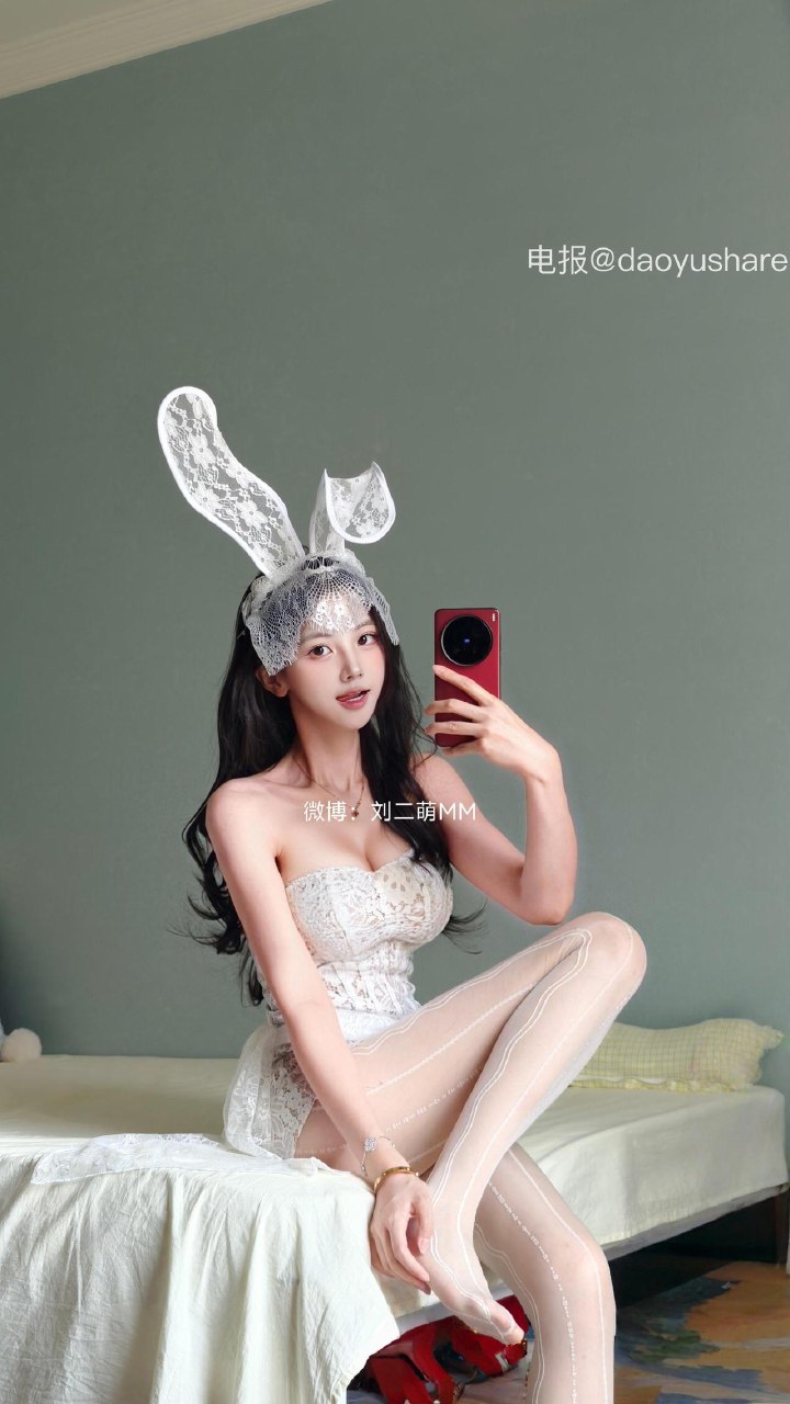 【在线看】抖音 刘二萌 岛遇 NO.018期 【14P】 1 【在线看】抖音 刘二萌 岛遇 NO.018期 【14P】 1