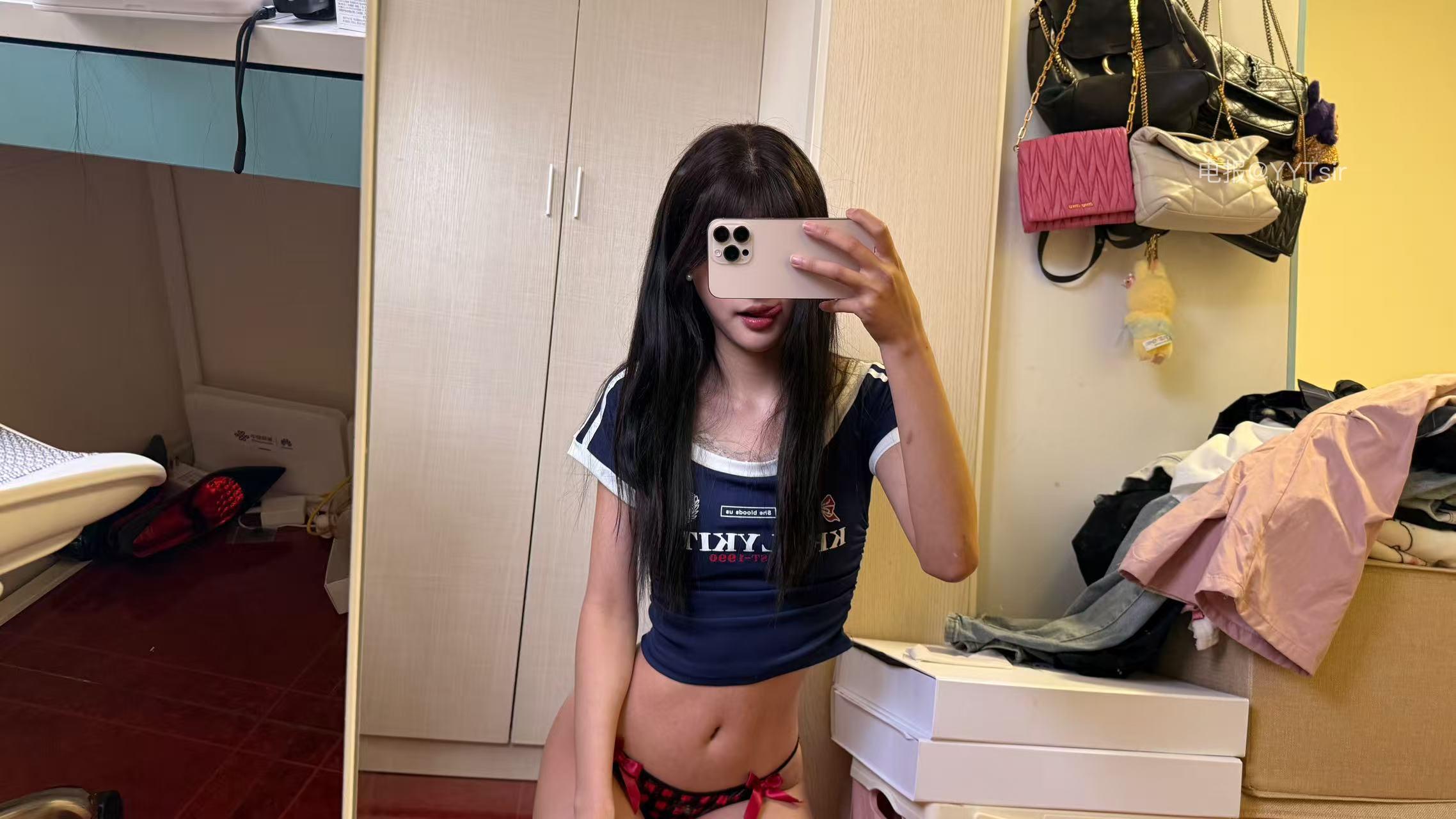 【在线看】抖音 一只香 铁粉空间 NO.014期 【10P13V】 1