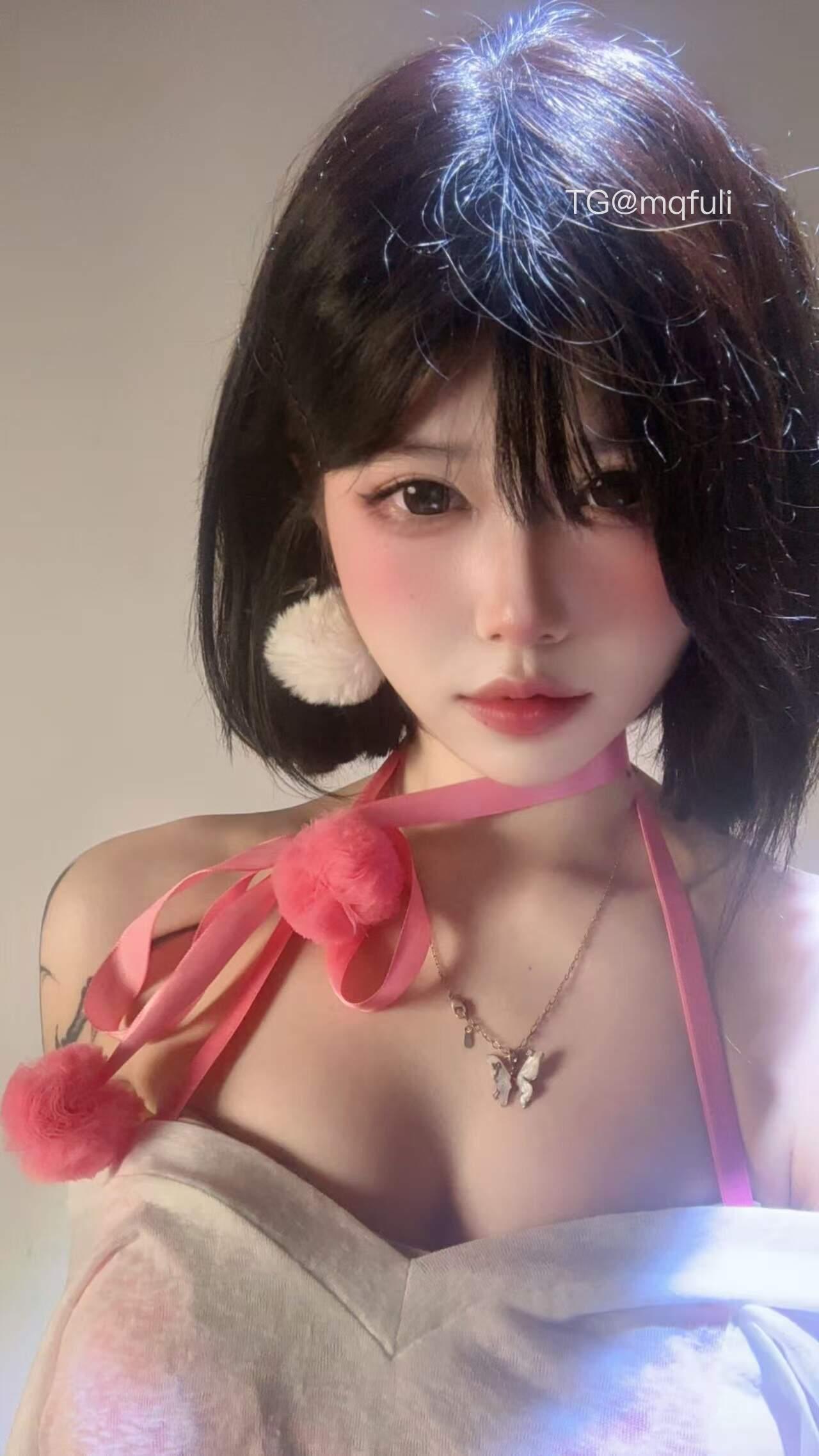 【在线看】抖音 小哭包不哭 岛遇 NO.002期 【18P2V】 1