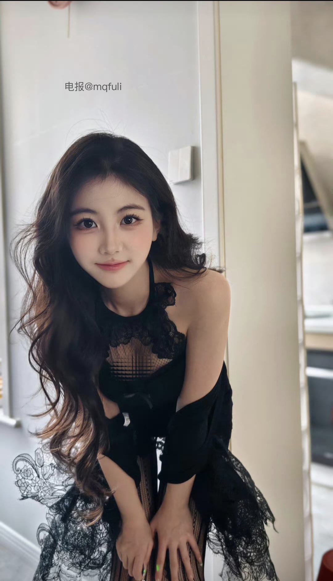 【在线看】快手 刘二萌 圈子 NO.005期 【35P】 1