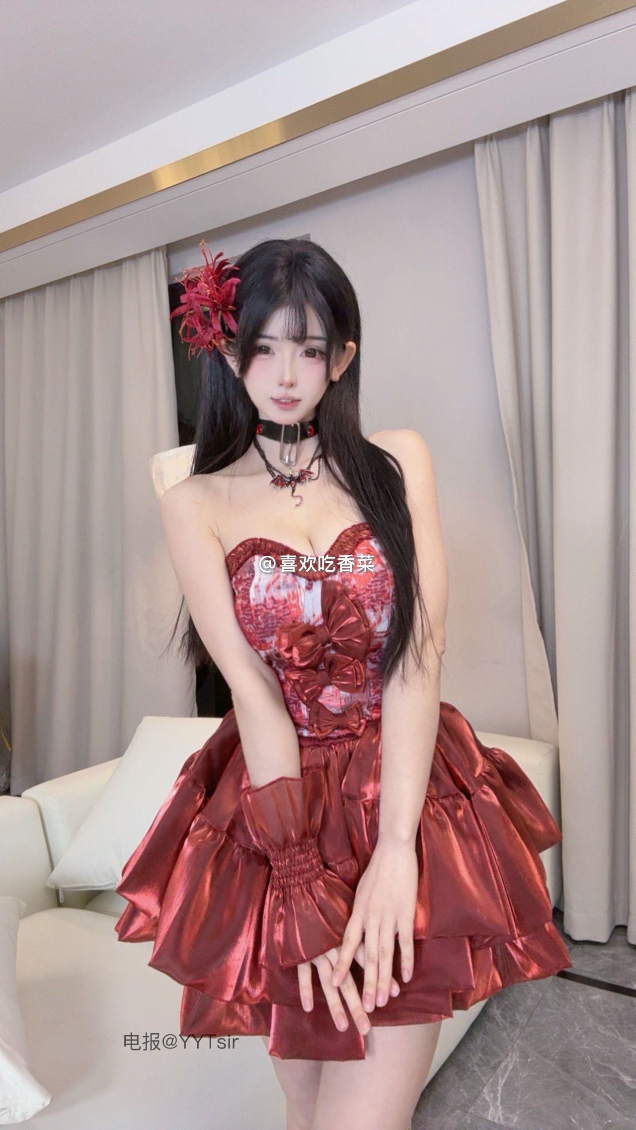 【在线看】抖音 喜欢吃香菜 微密圈 NO.001期 【4P1V】 1