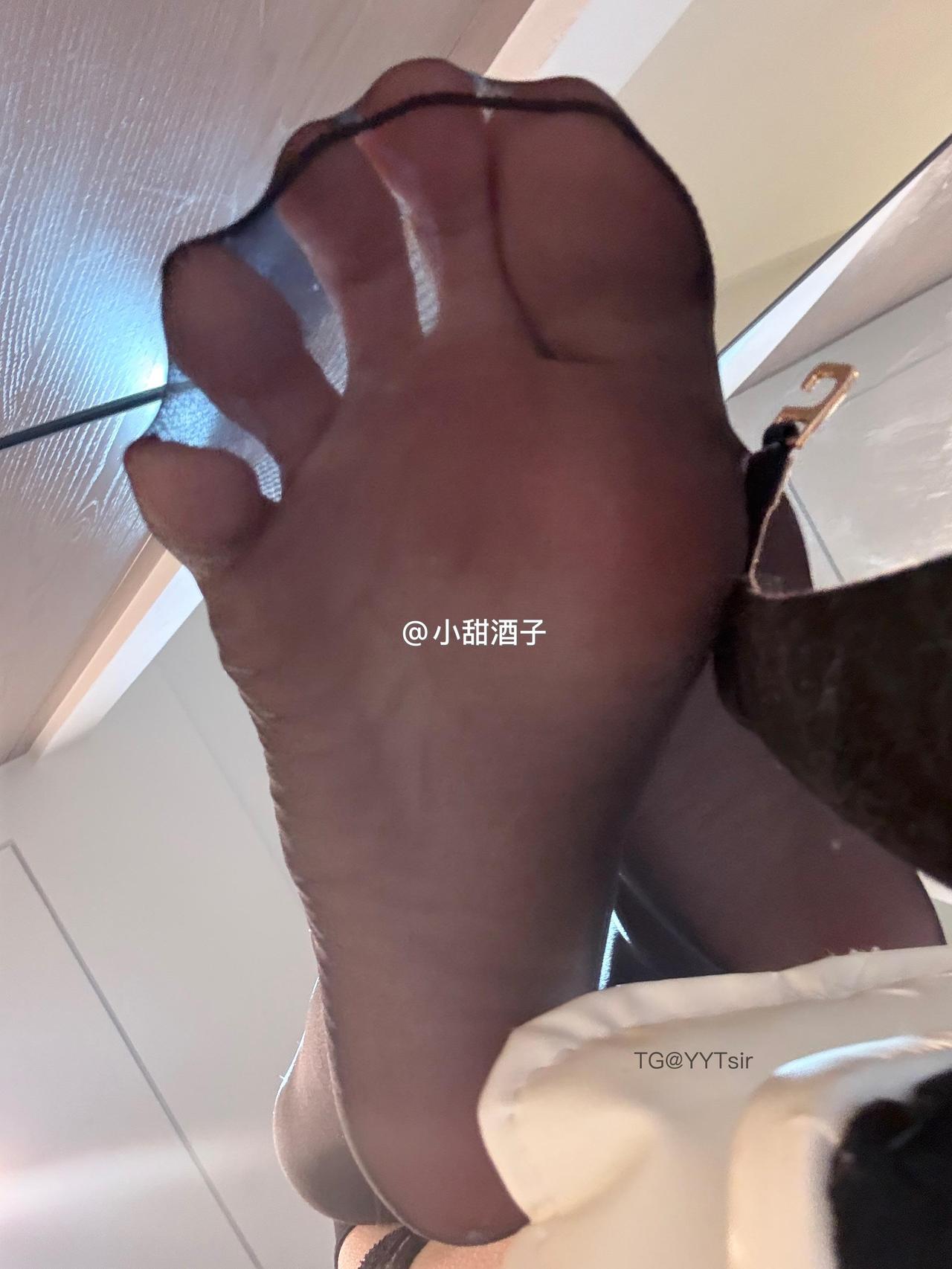 【在线看】抖音 小甜酒子 铁粉空间 NO.010期 【18P】 1