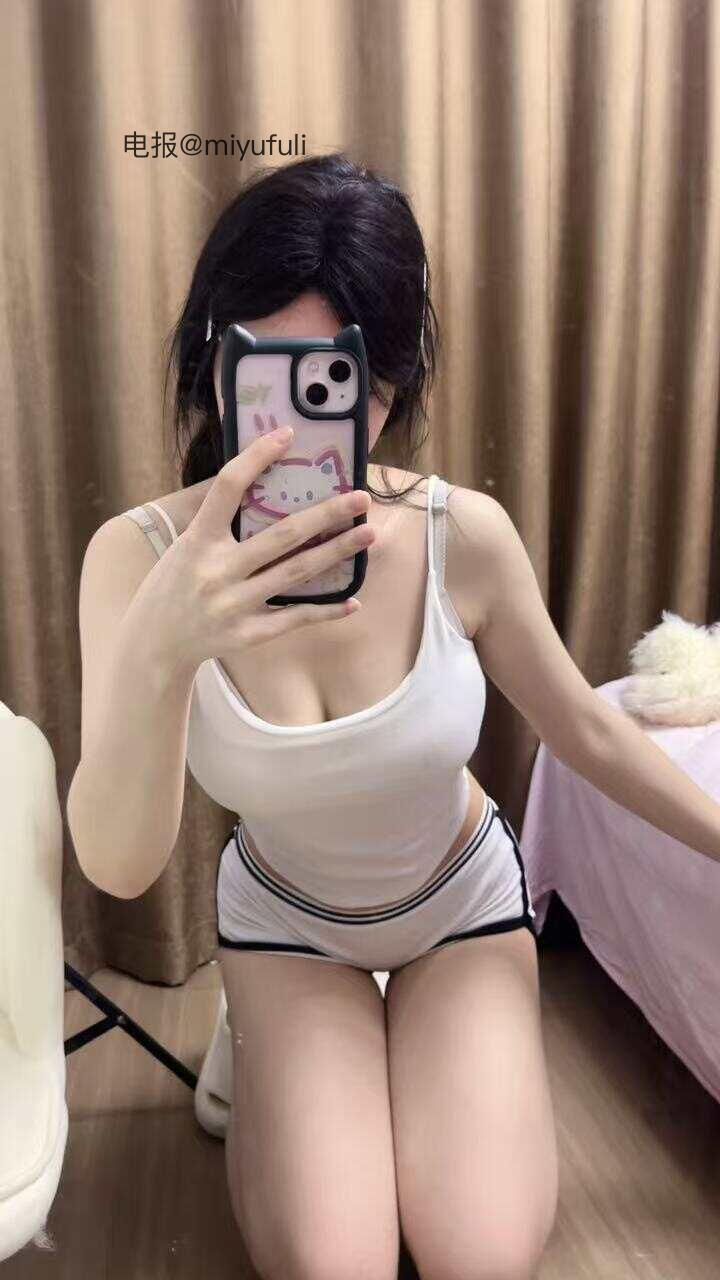 【在线看】抖音 鱼香肉丝 岛遇 NO.001期 【29P3V】 1