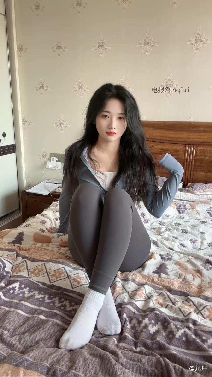 【在线看】抖音 今天是九斤明哥 微密圈  NO.006期 【20P6V】 1