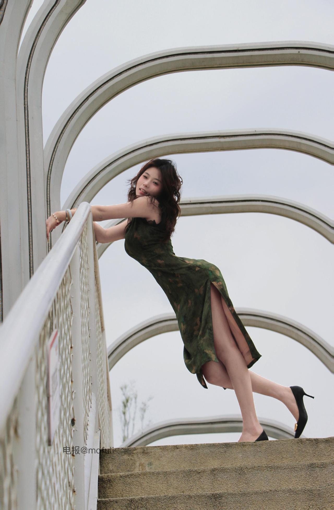 【在线看】抖音 小意 微密圈  NO.005期 【21P1V】 1