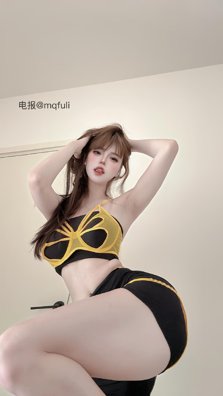 【在线看】抖音 空心柚七 岛遇 NO.007期 【1P4V】 1