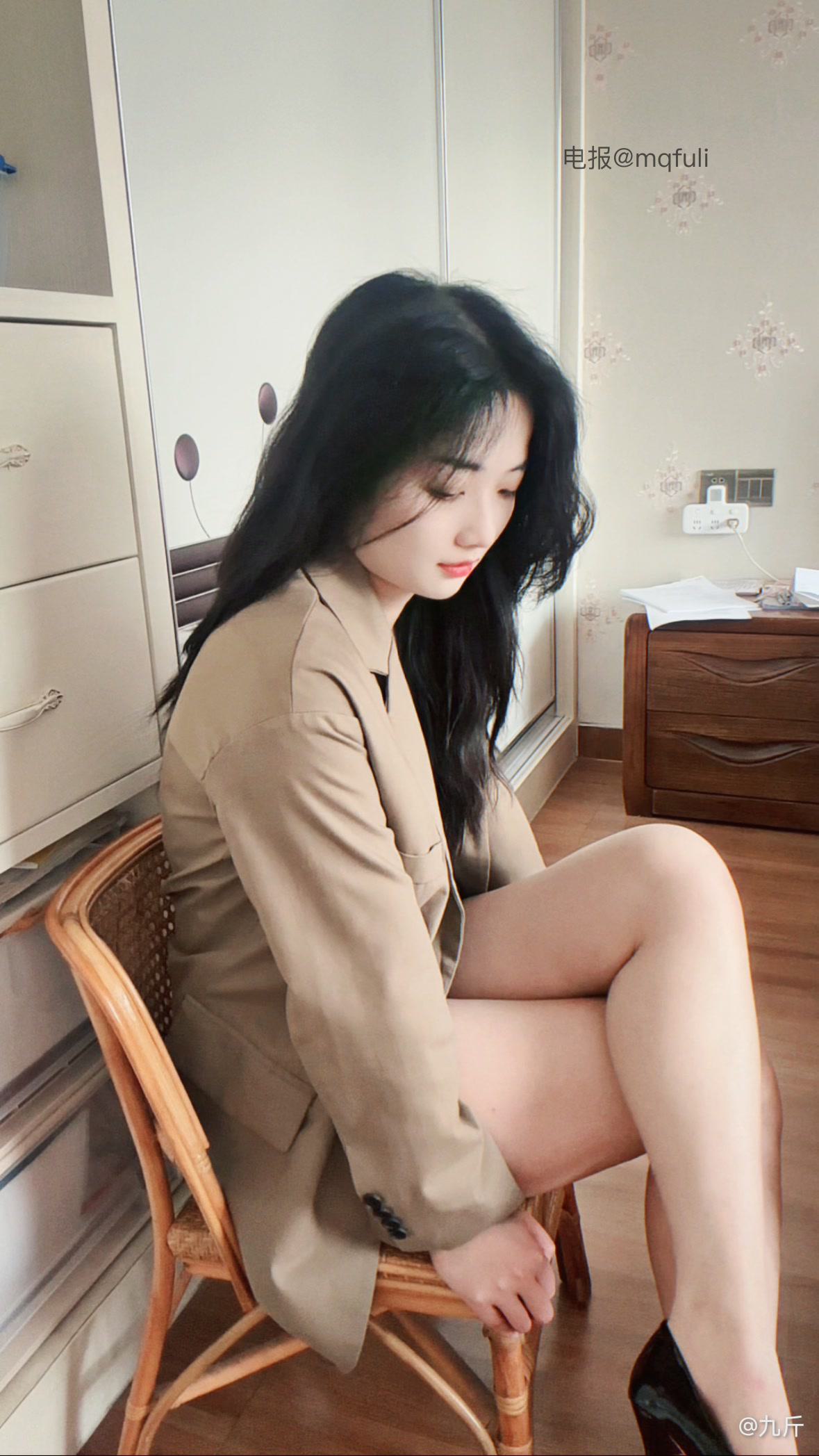 【在线看】抖音 今天是九斤明哥 微密圈  NO.003期 【2P18V】 1