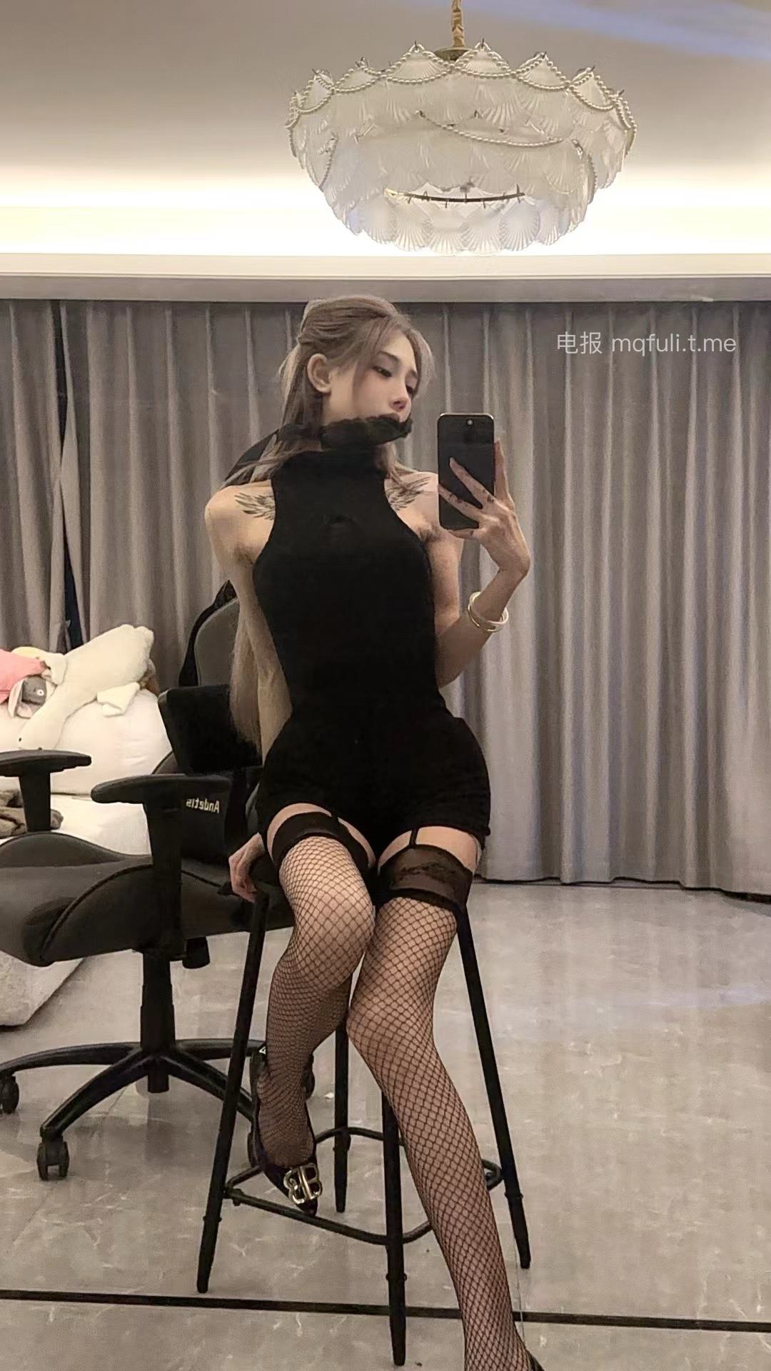 【在线看】抖音 丝爷 微密圈 NO.002期 【41P9V】 1