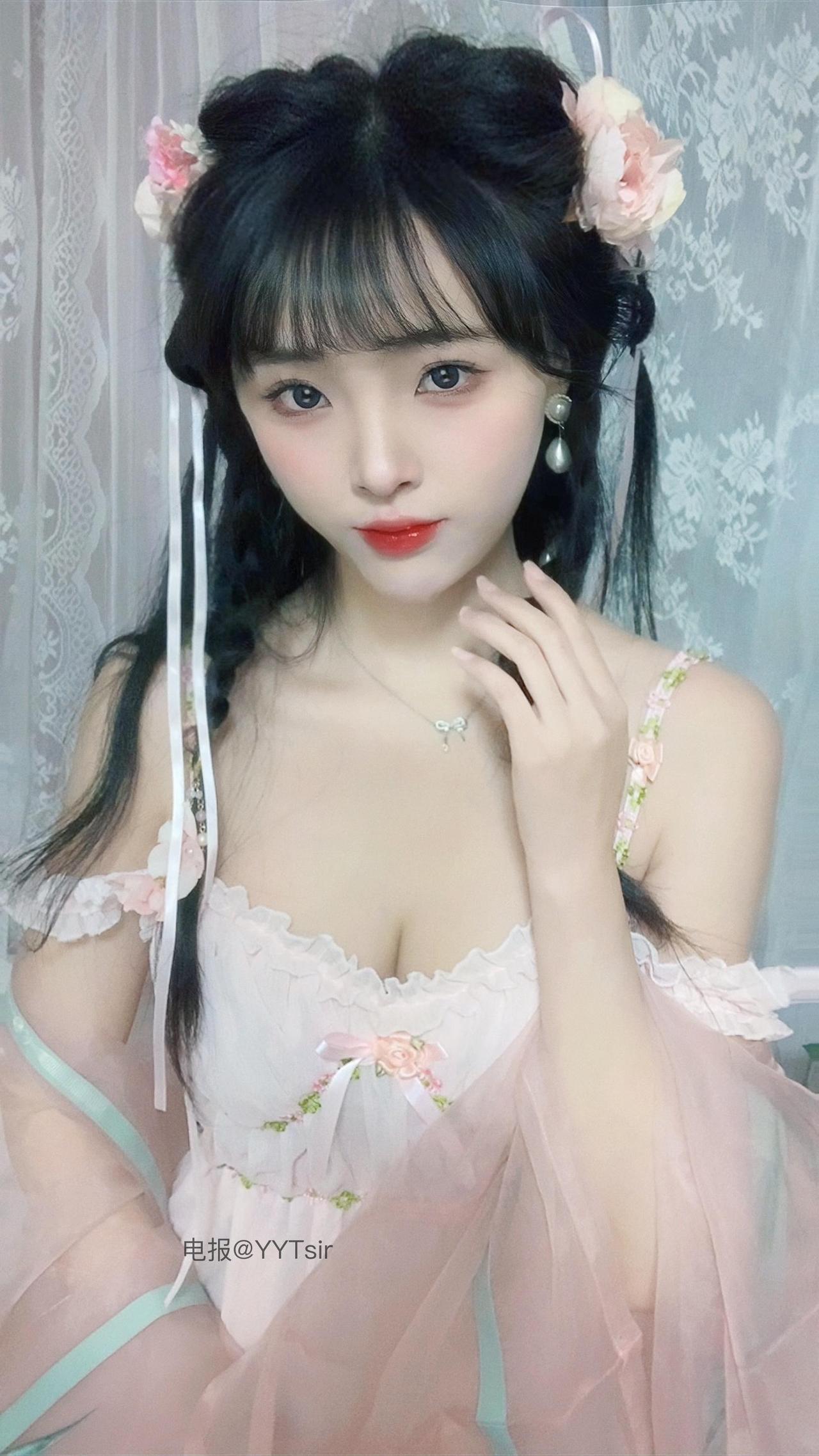 【在线看】抖音 枝枝栗子 微密圈  NO.001期 【28P】 1