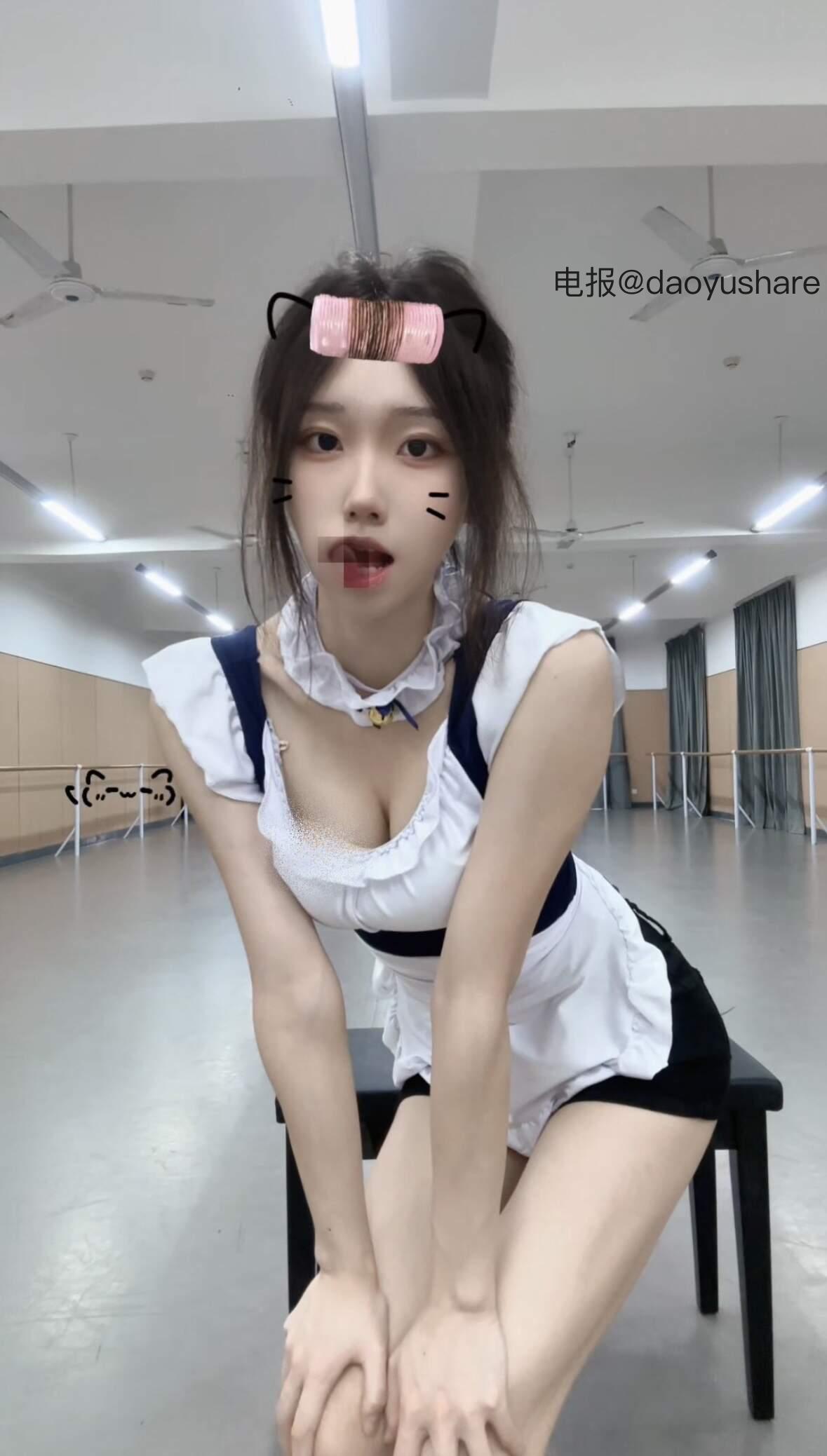 【在线看】抖音 一笑呢 岛遇 NO.001期 【4P12V】 1