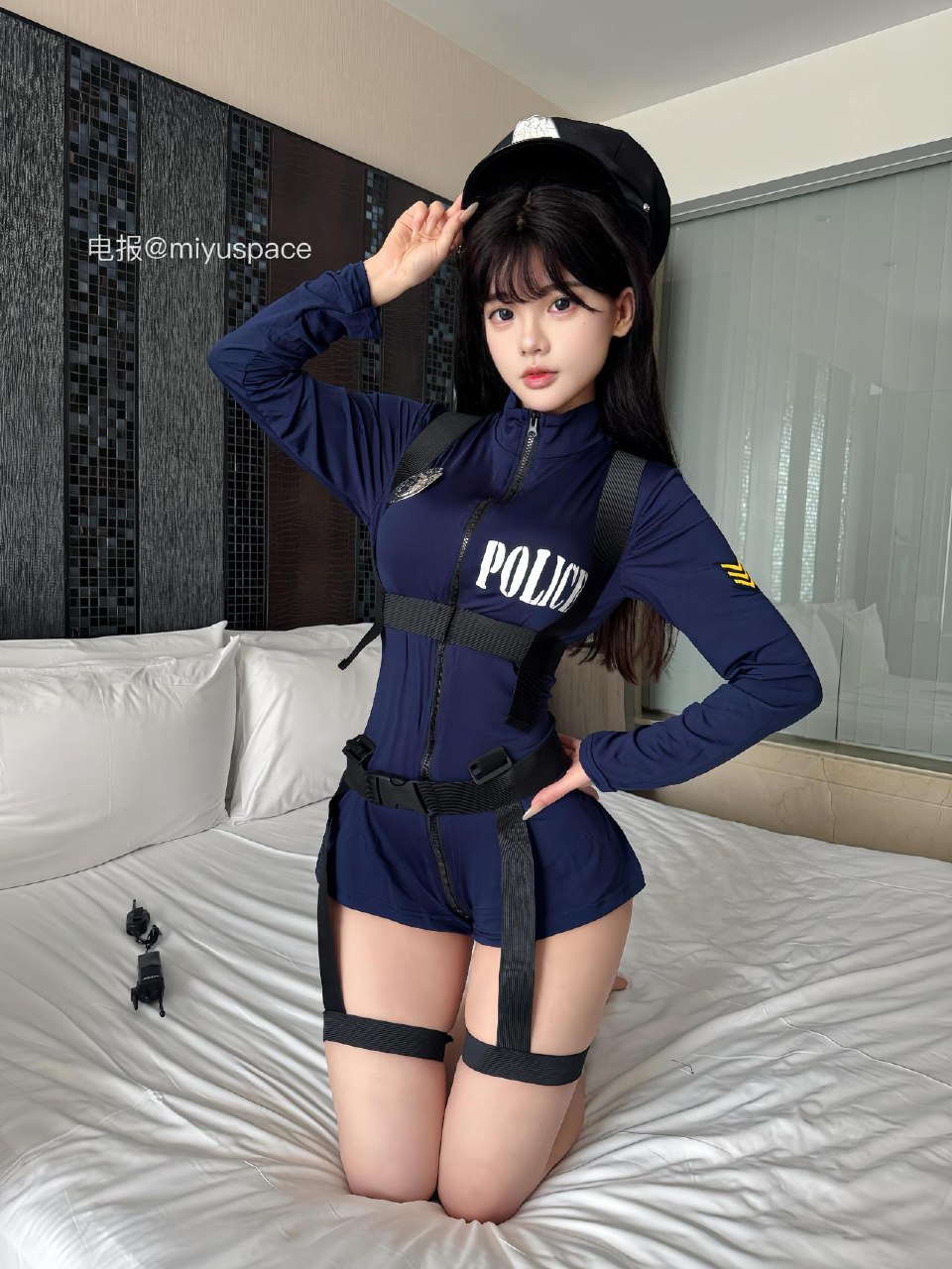 图片[1]-【在线看】抖音 六六狮 岛遇 NO.002期 【27P1V】 - XZWang-写真网-XZWang-写真网